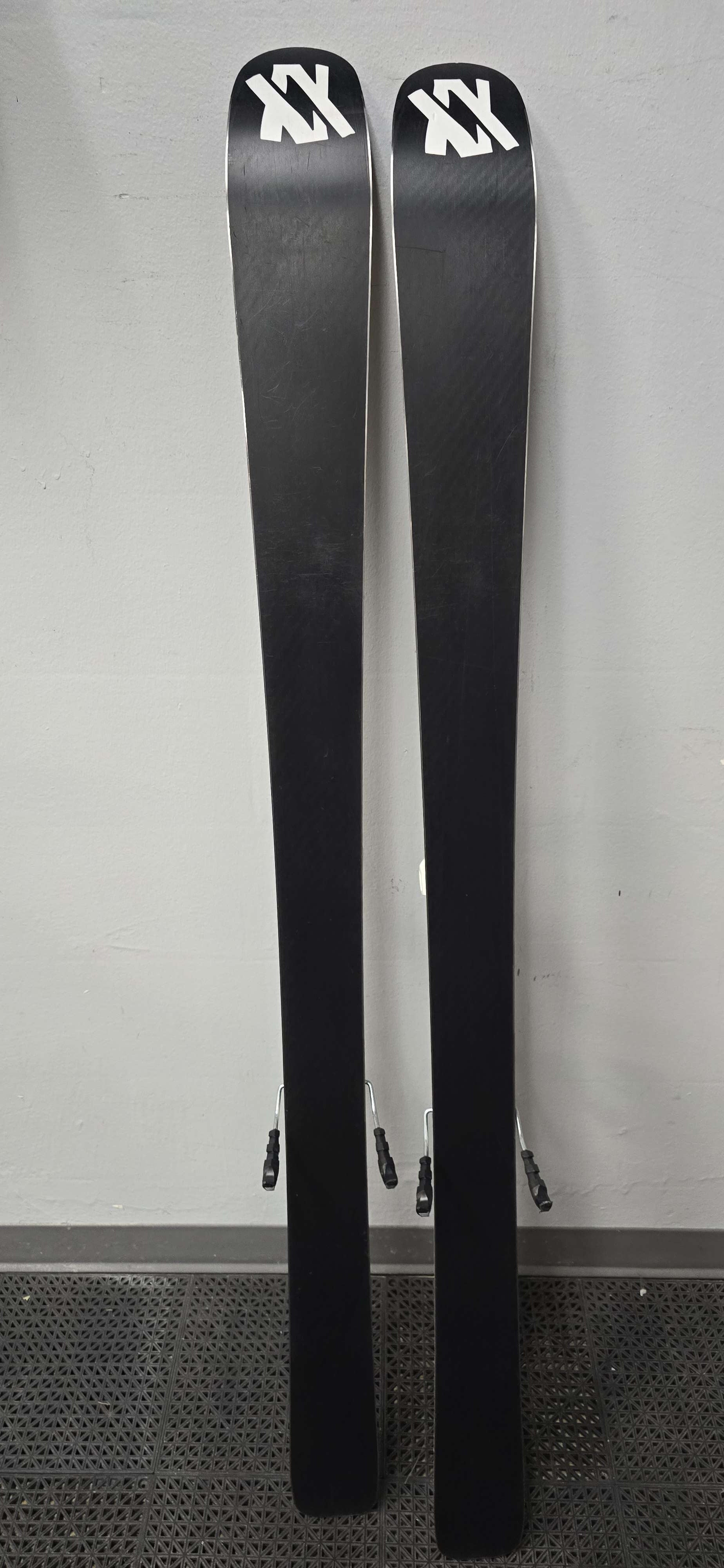 Used Volkl Kendo88 163cm Skis w/ Tyrolia Attack 13 Demo Bindings