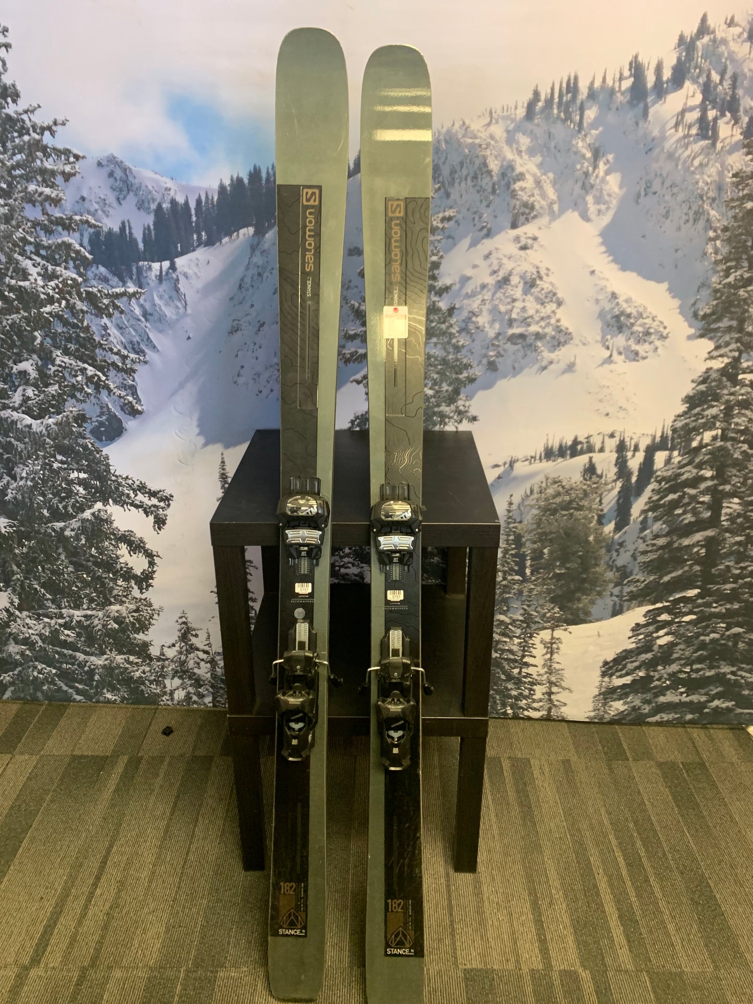 USED Salomon Stance 96 182cm w/ Attack 13 Binding- All-Mountain Ski - 20/21