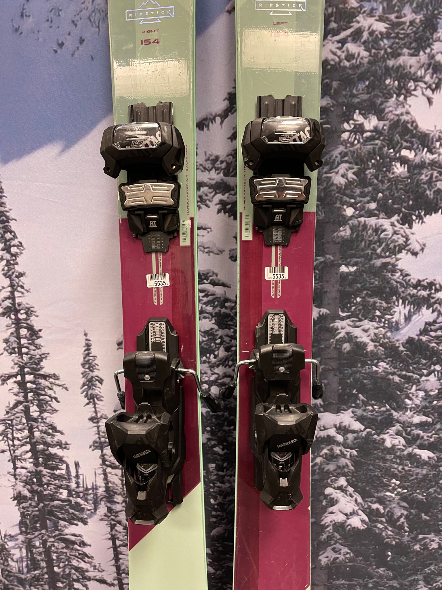 USED Elan Ripstick 102 W 154cm w/ Attack 13 Bindings - 2021 Women's Ski