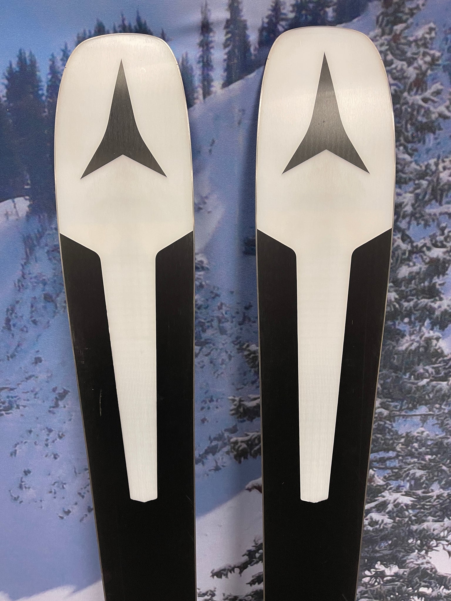 Used Atomic Vantage 97 C 156cm w/ Tyrolia SP 10 Binding- Women's Ski - 2021