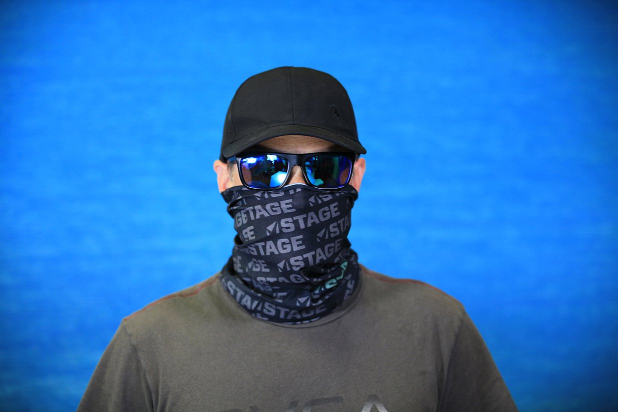 100% polyester microfiber. 100% seamless. One size fits most. Protection against the sun.  Protection against the wind. Quick drying.  Weighs 1.1 ounce. Machine washable.